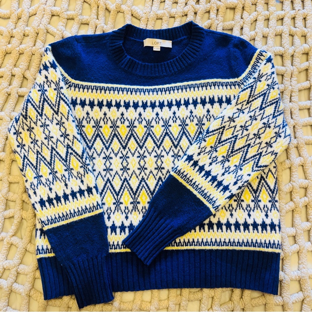 LOFT Women's Sweater with Blue and Yellow Pattern